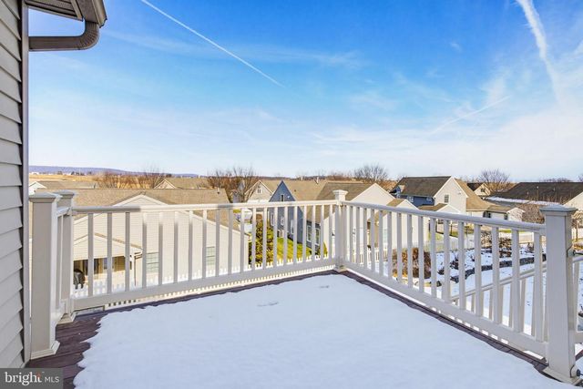 730 HEATHER RDG, Manheim, PA 17545