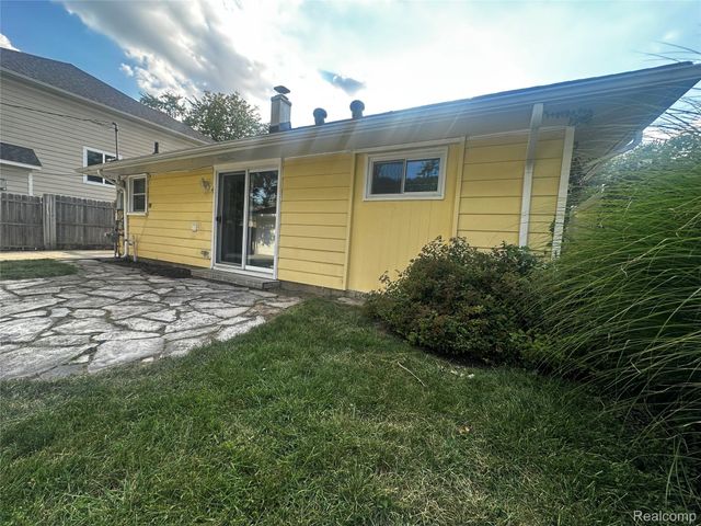 4614 Olivia Avenue, Royal Oak, MI 48073