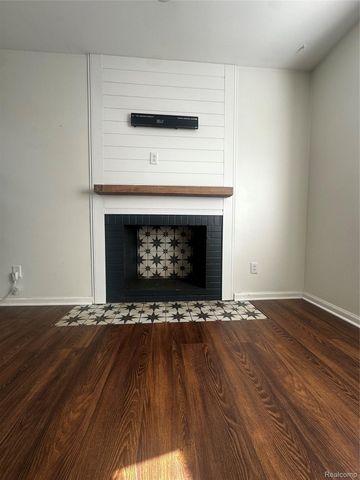 4614 Olivia Avenue, Royal Oak, MI 48073