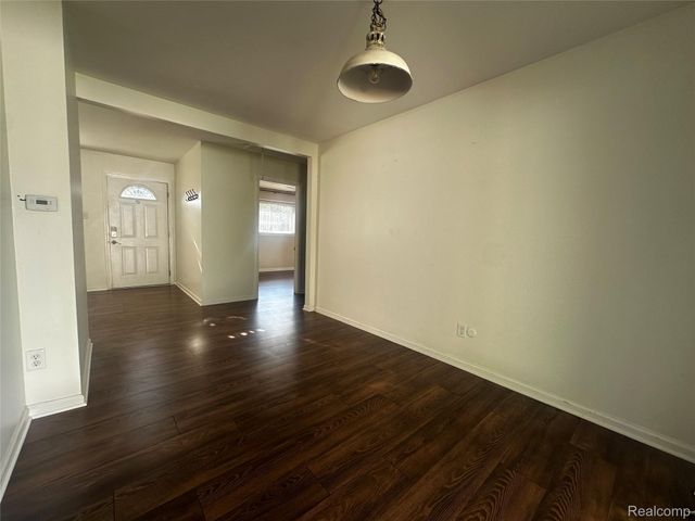 4614 Olivia Avenue, Royal Oak, MI 48073