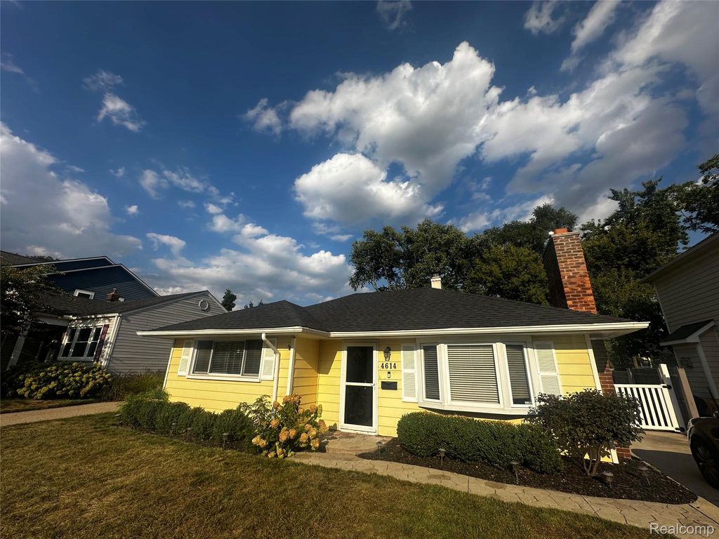 4614 Olivia Avenue, Royal Oak, MI 48073