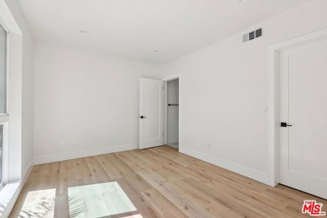 2111 Holly Drive, Los Angeles, CA 90068