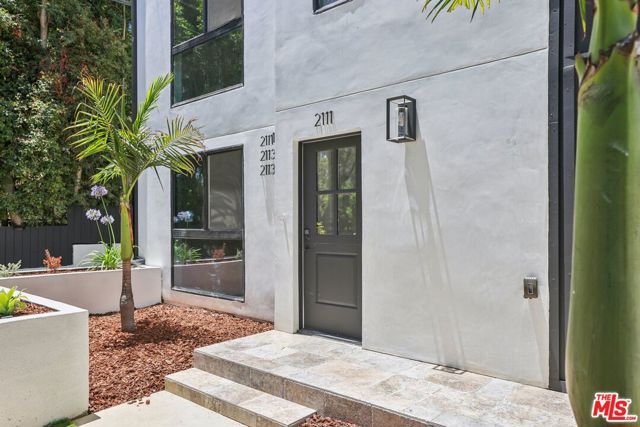 2111 Holly Drive, Los Angeles, CA 90068