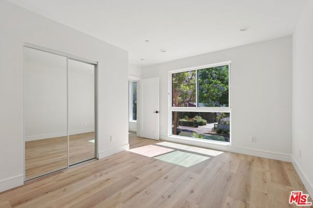 2111 Holly Drive, Los Angeles, CA 90068