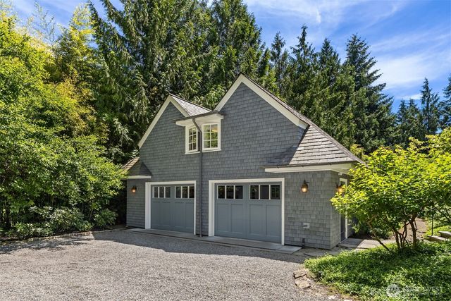 8106 Overlake Drive W, Medina, WA 98039