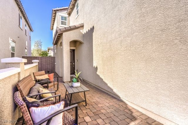 348 Misterioso Street, Henderson, NV 89011