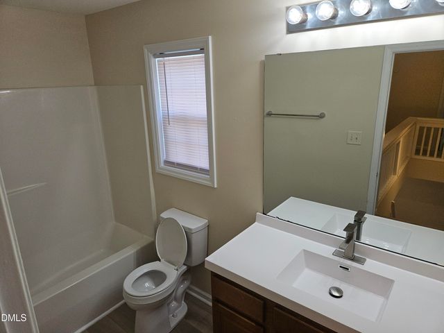 5217 Anchorage Way, Raleigh, NC 27610