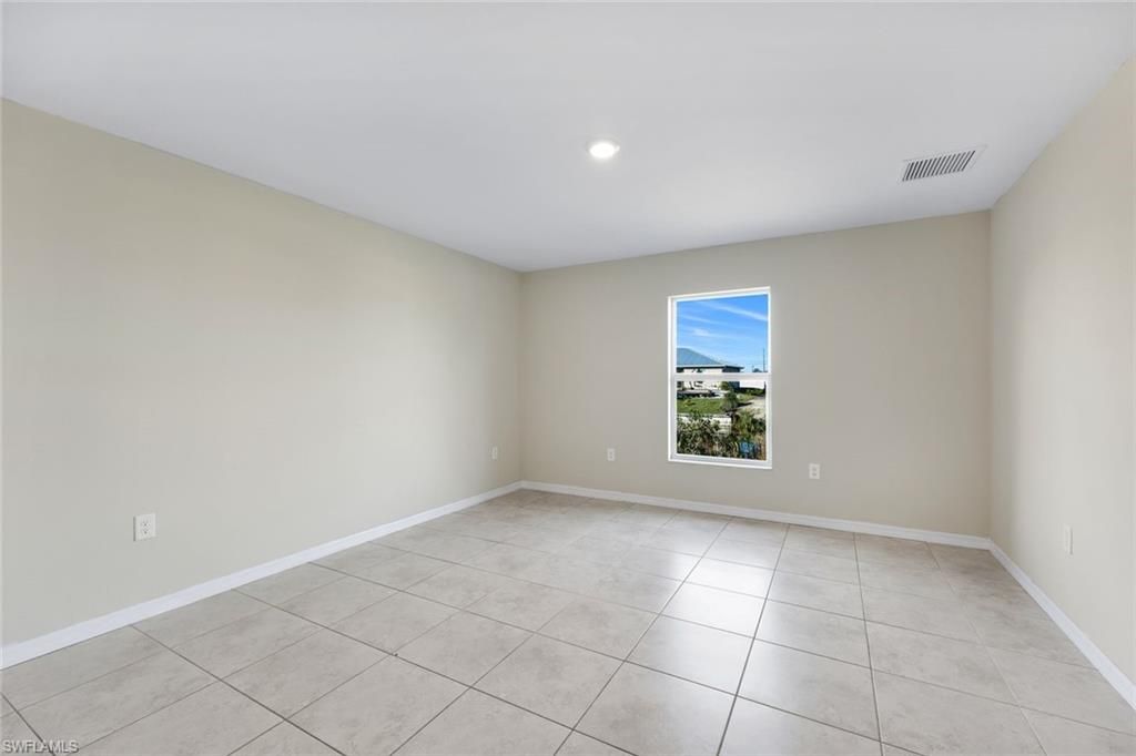 Image 13 of property listing at 1734 NW 6th PL, Cape Coral, FL 33993