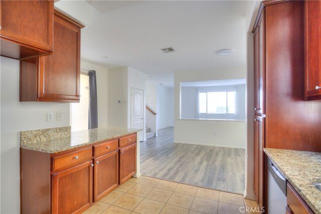 469 Niagara Court, Corona, CA 92878