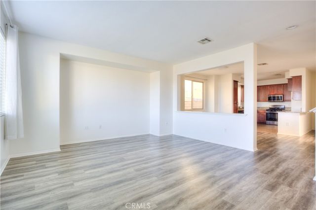 469 Niagara Court, Corona, CA 92878