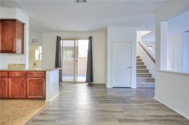 469 Niagara Court, Corona, CA 92878