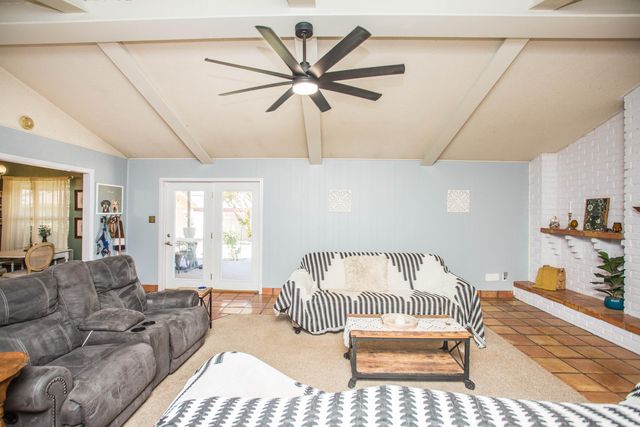 5202 44th Street, Lubbock, TX 79414