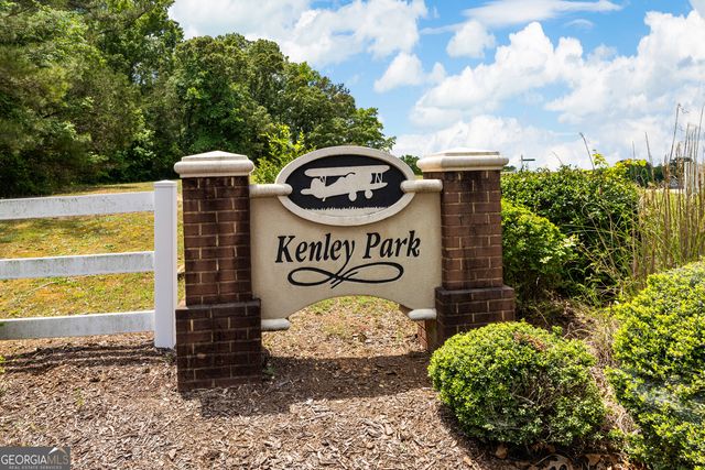 100 Kenley Drive, Brooks, GA 30205