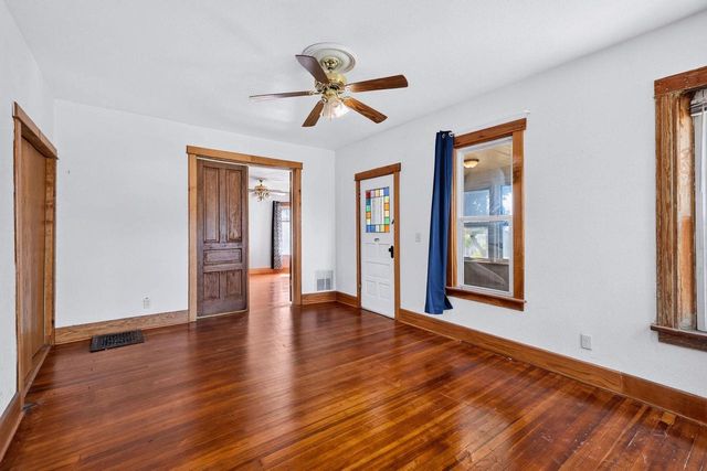 524 E Jefferson Street, Stoughton, WI 53589