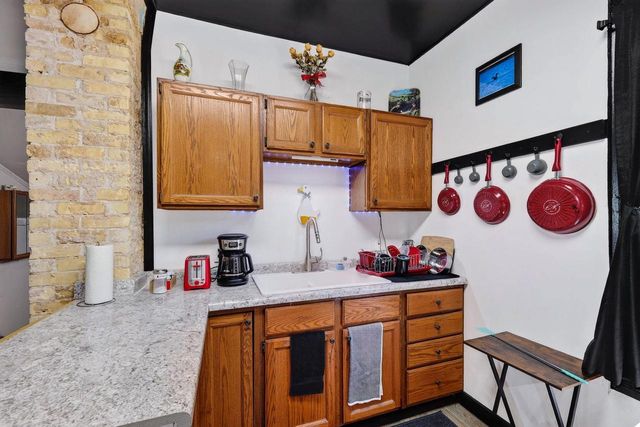 524 E Jefferson Street, Stoughton, WI 53589