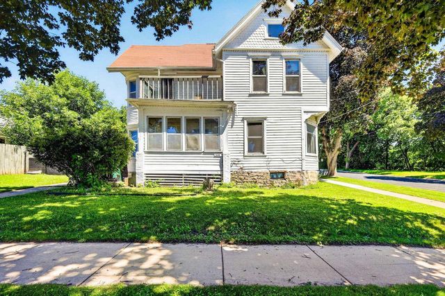 524 E Jefferson Street, Stoughton, WI 53589