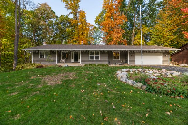 6480 Saybrook Drive, Kalamazoo, MI 49009