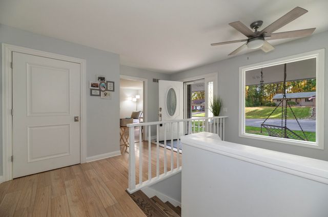 6480 Saybrook Drive, Kalamazoo, MI 49009