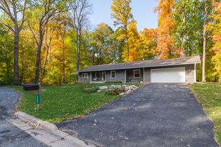 6480 Saybrook Drive, Kalamazoo, MI 49009
