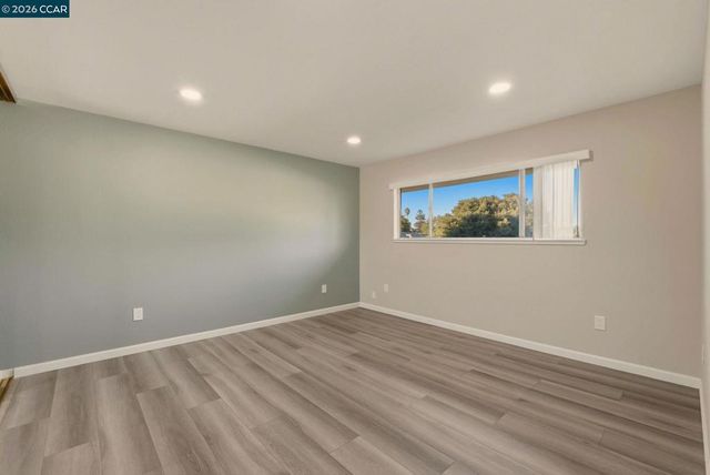 315 E Okeefe St, East Palo Alto, CA 94303