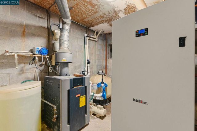 315 E Okeefe St, East Palo Alto, CA 94303