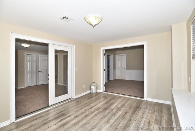 909 N Canyon Cove Drive, Cleveland, OK 74020