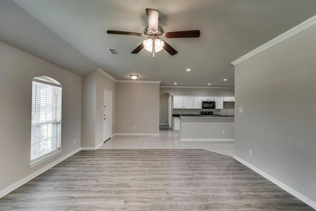 535 Cottonview Drive, Waxahachie, TX 75165