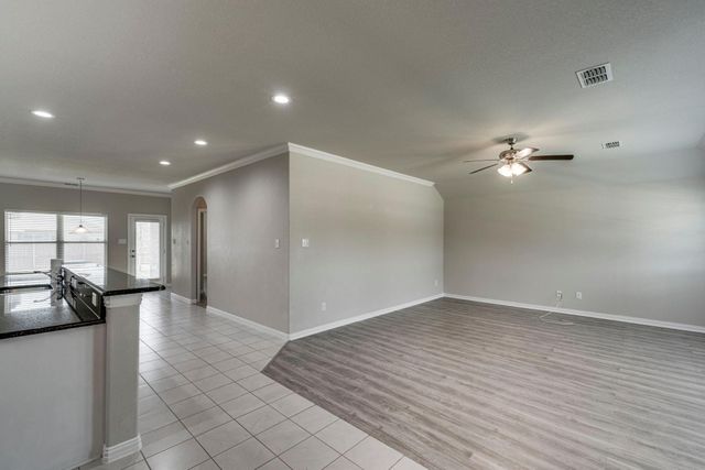 535 Cottonview Drive, Waxahachie, TX 75165