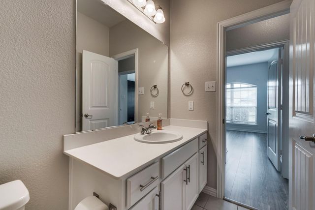 535 Cottonview Drive, Waxahachie, TX 75165