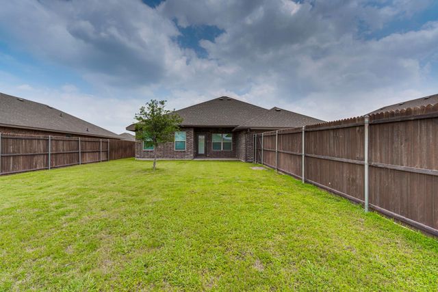 535 Cottonview Drive, Waxahachie, TX 75165