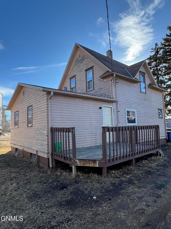 209 2nd NE, LaMoure, ND 58458 photo 5