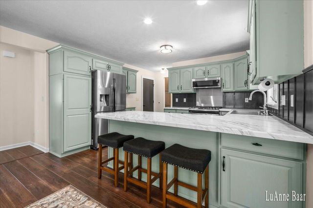 3343 Stoneridge Drive NE, Rockford, MI 49341