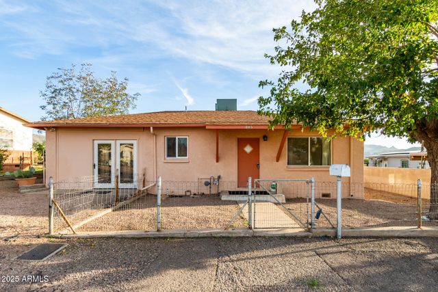 845 W SPRAY Street, Superior, AZ 85173