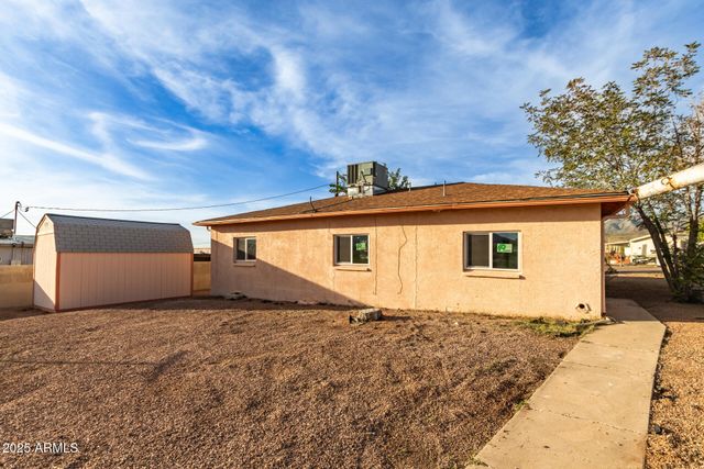 845 W SPRAY Street, Superior, AZ 85173