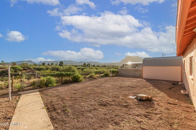 845 W SPRAY Street, Superior, AZ 85173