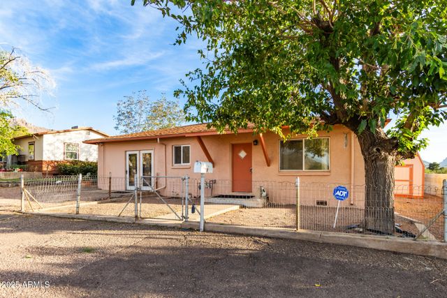 845 W SPRAY Street, Superior, AZ 85173
