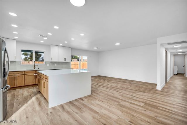 2500 West Oakey Boulevard, Las Vegas, NV 89102