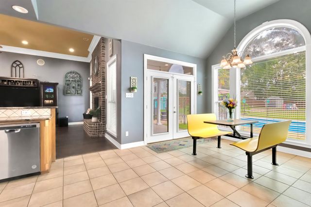209 Travis Peak Trl, White Oak, TX 75693