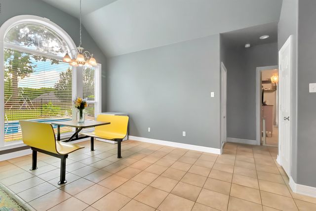 209 Travis Peak Trl, White Oak, TX 75693