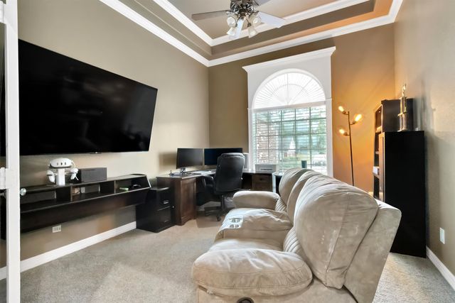 209 Travis Peak Trl, White Oak, TX 75693