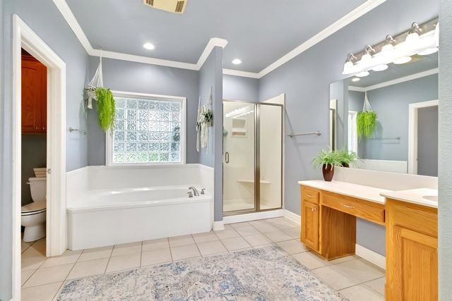 209 Travis Peak Trl, White Oak, TX 75693