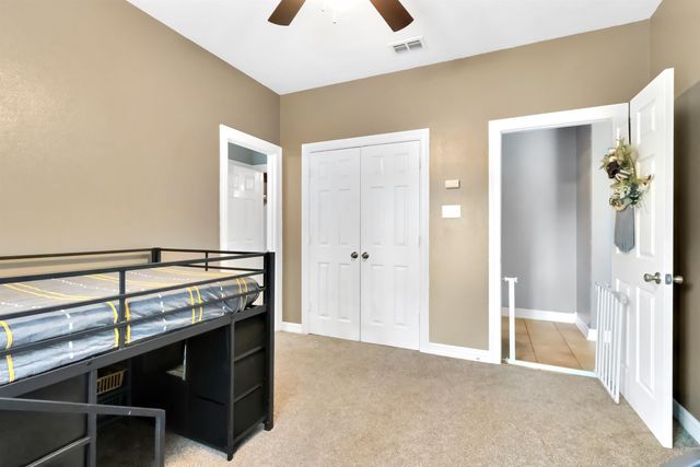 209 Travis Peak Trl, White Oak, TX 75693