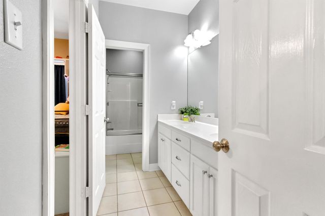 209 Travis Peak Trl, White Oak, TX 75693