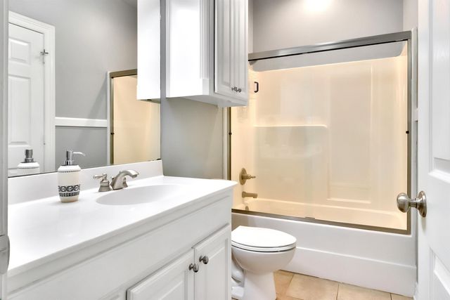 209 Travis Peak Trl, White Oak, TX 75693