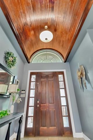 209 Travis Peak Trl, White Oak, TX 75693