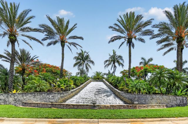 9442 Bridgeport Drive, West Palm Beach, FL 33411