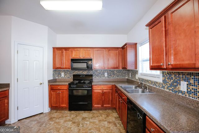 1939 Durwood Lane, Duluth, GA 30096