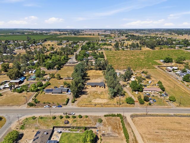 6266 W Mckinley Avenue, Fresno, CA 93723