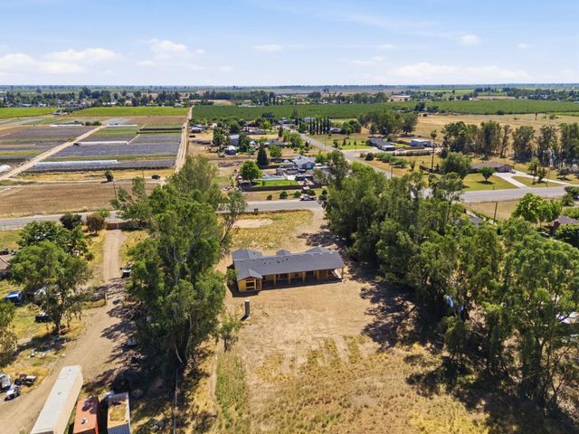 6266 W Mckinley Avenue, Fresno, CA 93723