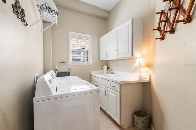 271 SW 129TH TERRACE, Newberry, FL 32669